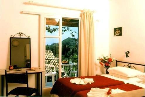 Fiorita Aparthotel Palaiokastritsa