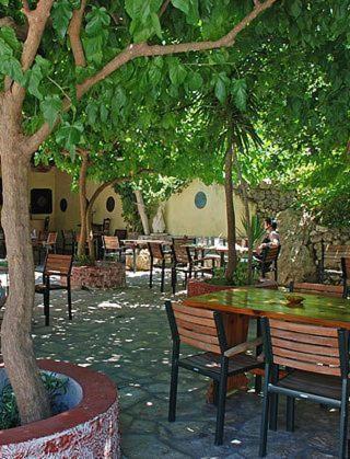 Aparthotel Fiorita Palaiokastritsa